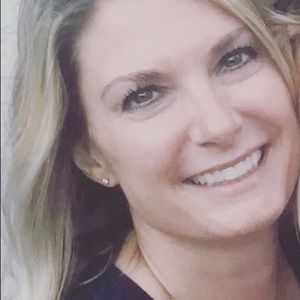 Meet your Posher, Cari